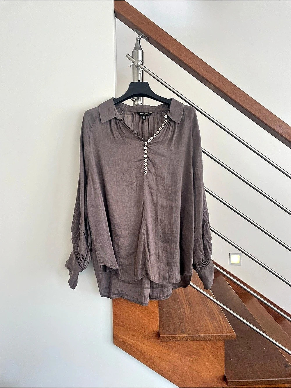 Miaoumi Dutti Ruffle Sleeve Blouse in Brown Size Medium Like New